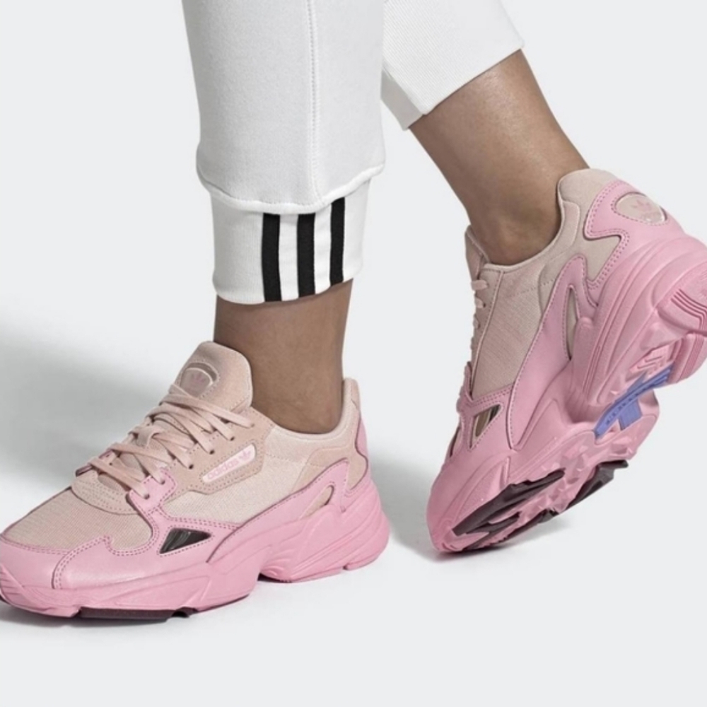COPY - Adidas Falcon  pastel pink